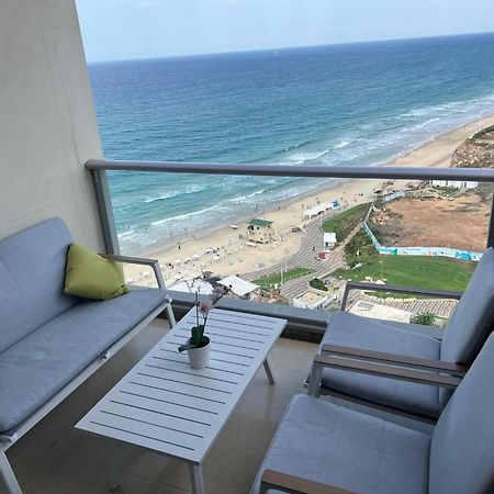 Luxury Sea View Apartment Herzelia Екстериор снимка
