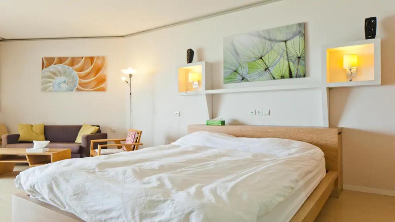 Luxury Sea View Apartment Herzelia Екстериор снимка